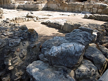 Knossos: The West Porch with the west facade behind