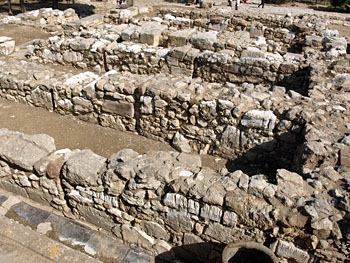 Knossos Storage magazines</div>