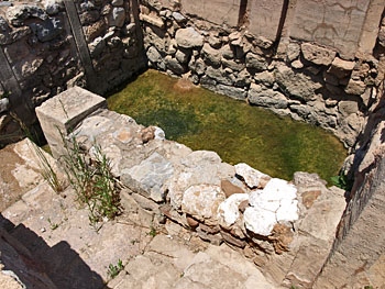 Zakros Lustral Basin in the West Wing